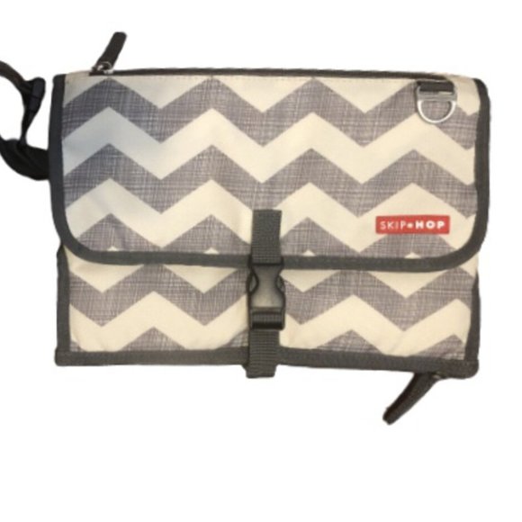 skip hop diaper clutch
